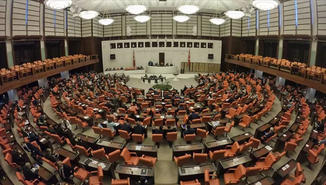 AK Parti'nin “Terörsüz Türkiye” komisyon üyeleri arasında Vanlı bir isim var