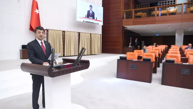 Türkmenoğlu, TBMM Genel Kurulu'nda sağlık yatırımlarını anlattı