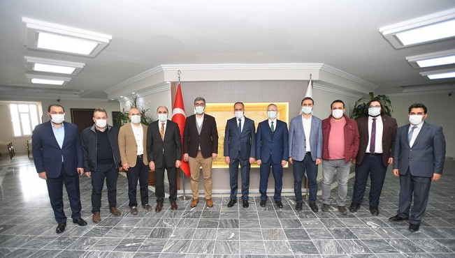 İlim Yayma Vakfı’ndan Rektör Şevli’ye Ziyaret