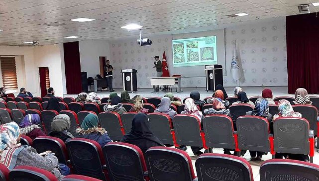 Erciş'te bağımlılıkla mücadele programı