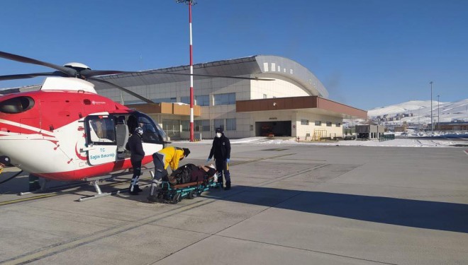 Çatak'ta düşük tehlikesi olan kadın ambulans helikopterle sevk edildi!