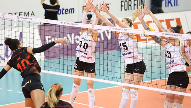 Eczacıbaşı Dynavit - Allianz MTV Stuttgart: 3-1