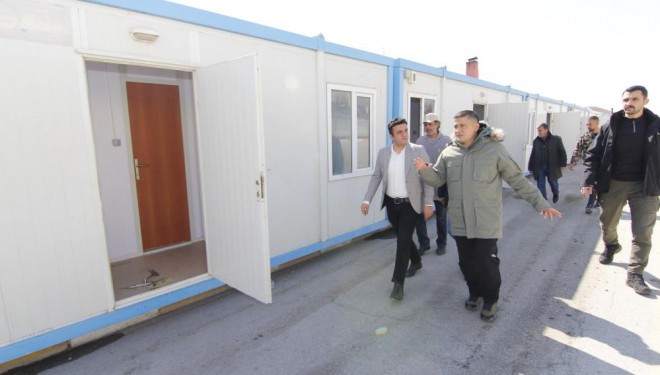 Erciş Belediyesinden deprem bölgesine 60 konteynır ev desteği