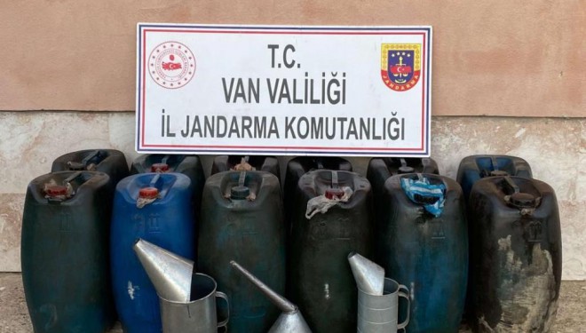 Başkale’de 800 litre kaçak akaryakıt ele geçirildi