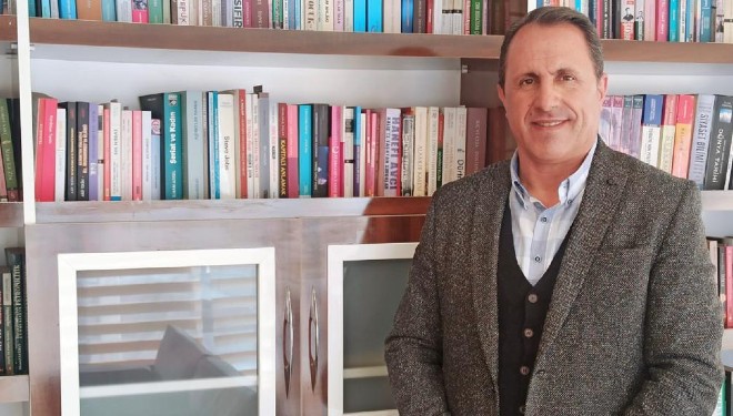Vanlı iş insanı Şemsettin Bozkurt belediye başkanlığına aday olduğunu açıkladı!