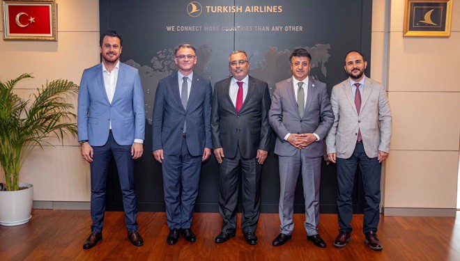 Van'ın uçuş sorunu THY Yönetim Kurulu Başkanı Bolat'a iletildi