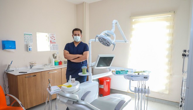 Gürpınar Belediyesi'nden İlçe Devlet Hastanesine Diş Üniti Desteği