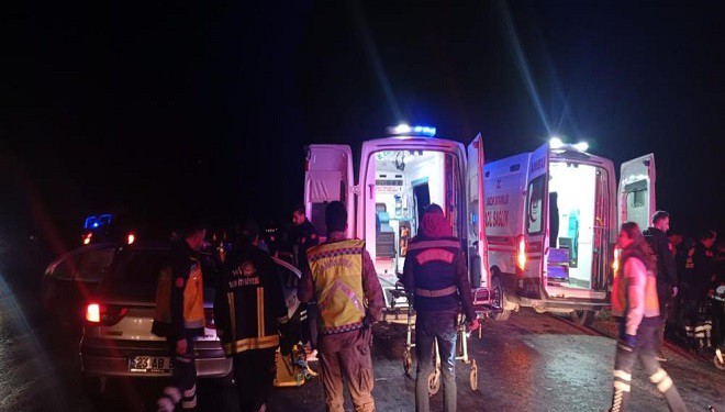 Van'da trafik kazası: 10 yaralı