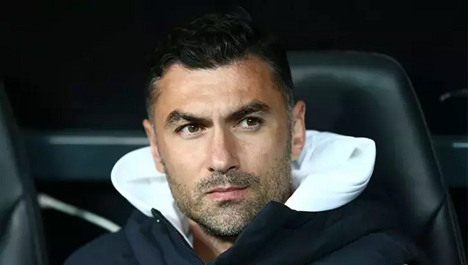 Beşiktaş'ta Burak Yılmaz kendi isteğiyle görevden ayrıldı