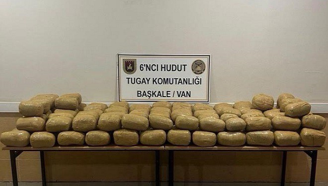 Van hudut hattında 143 kilogram toz esrar ele geçirildi