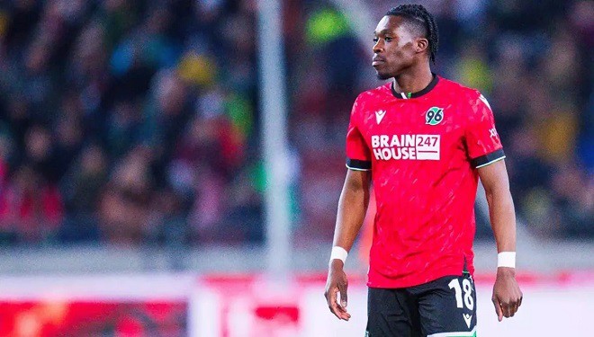 Alman futbolcu Derrick Köhn, Galatasaray için İstanbul'a geldi