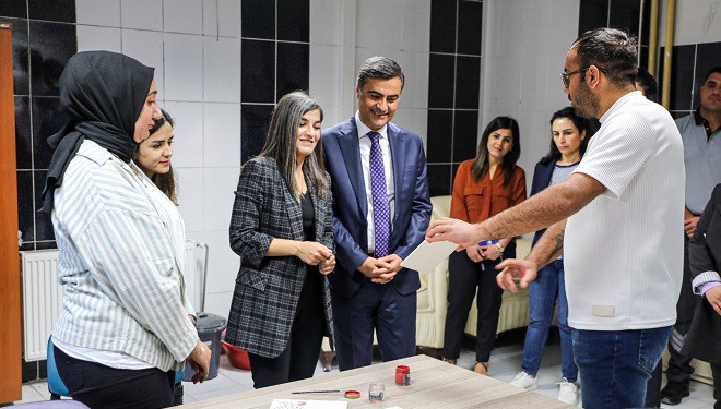 Eşbaşkanlar Belediye Birimlerini Gezerek, Personeli Ziyaret Etti