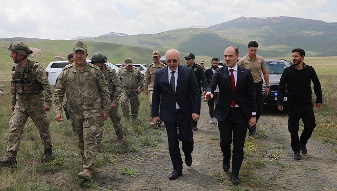 Bakan Yardımcısı Uçarmak, Gelincik Sınır Kapısı bölgesinde incelemelerde bulundu