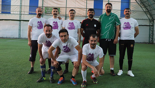 Eşbaşkanlar ve Meclis Üyeleri Van'da 'Gülistan Doku' Turnuvasında buluştu