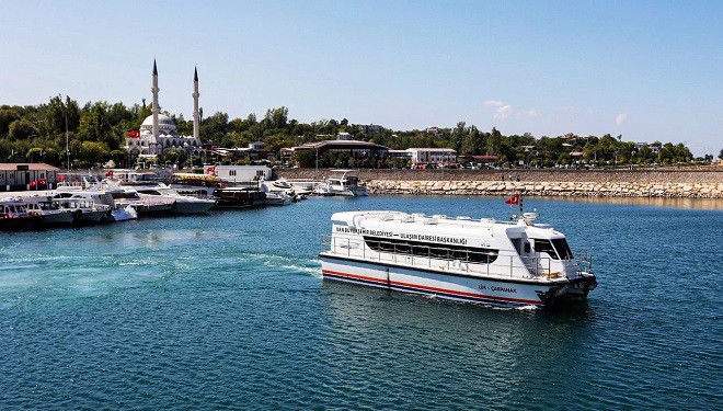 Meclis üyelerinden Edremit ile YYÜ arasında deniz otobüsü seferleri başlasın talebi
