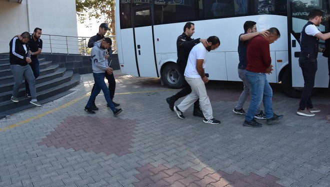 Berberin örgüt liderliği yaptığı çete çökertildi: 76 gözaltı