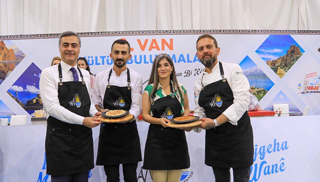 Eşbaşkanlar İstanbul'da Van'ın yöresel yemeklerinden helîse ve sengesîr pişirdi