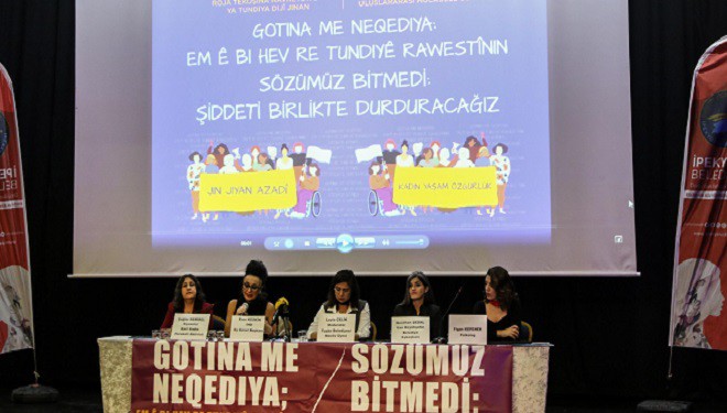 Van'da 25 Kasım paneline kadınlardan yoğun ilgi