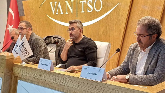 Van'da Ehmedê Xanî konuşuldu