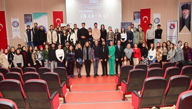Van YYÜ’de “Geleceği Şekillendiren Adımlar” paneli