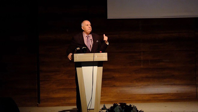 Kandaşoğlu, Van'ın anlatıldığı belgeselin galasında isyan etti