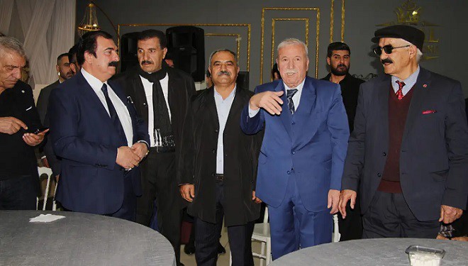 Birik ve Beşeng aileleri arasındaki husumet son buldu, barış yemeği yendi
