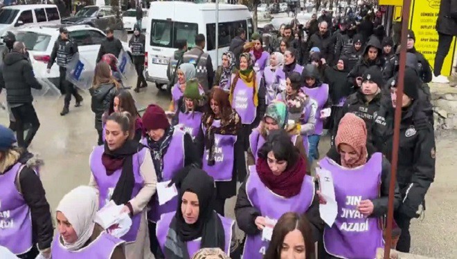Van’da kadınlardan yarınki mitinge çağrı!