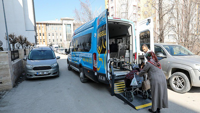 Van Büyükşehir Belediyesi engellilerin sorunlarını ortadan kaldırıyor