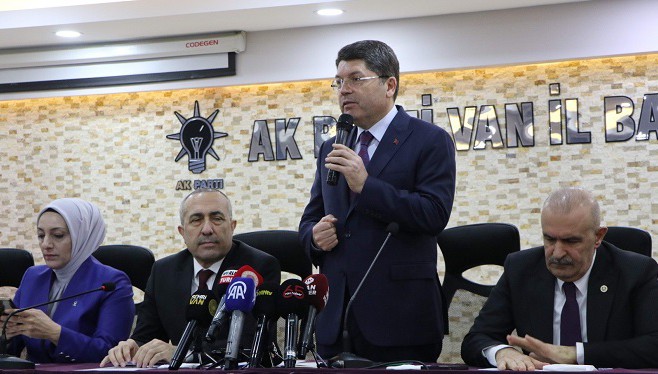 Bakan Tunç: Biz kardeşiz, Etnik kökeni ne olursa olsun