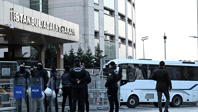 İBB'ye yönelik soruşturmada hangi isimler tutuklandı, kimler serbest kaldı?