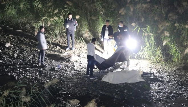 Van'ın Gürpınar ilçesi'nde dere yatağında