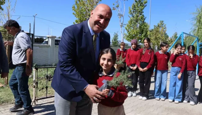 Van’da öğrenciler geleceğe nefes oluyor