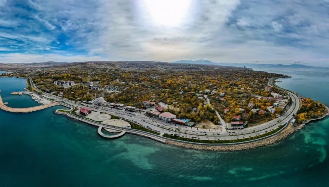 PTT Edremit’te açık artırmayla