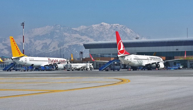 Türkmenoğlu'ndan Van Havalimanı açıklaması