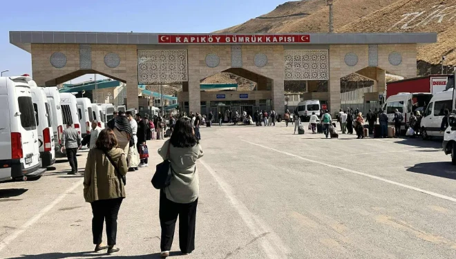 Van'daki Kapıköy Sınır Kapısı'nda tesisler bir türlü tamamlanmadı!