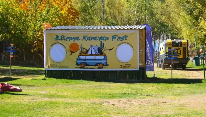 Van'da ilk kez düzenlenen Karavan Fest yoğun ilgiyle karşılandı