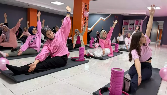 Kadınlar sporda buluşup "Erken Teşhis Hayat Kurtarır" mesajı verdi