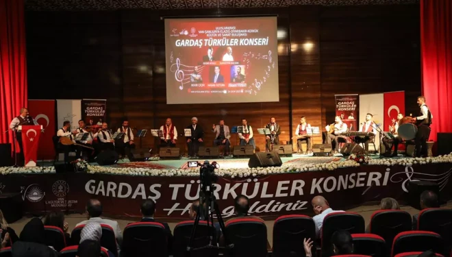 Van'da "Gardaş Türküler" konseriyle kültürel kardeşlik rüzgarı esti