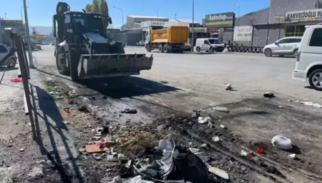 Tuşba Belediyesi, Oto Sanayi Sitesi’nde temizlik çalışması yaptı