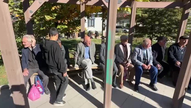 Vanlı emekliler konuştu: "Emekliler gömülmemiş ölülerdir"