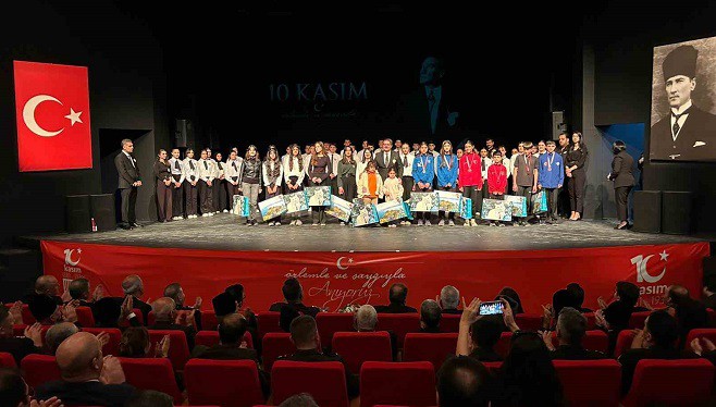 Atatürk, Bitlis, Van ve Hakkari’de anıldı