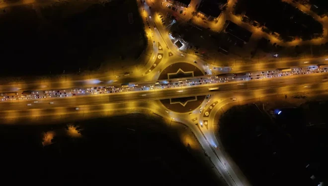 43 ilin geçiş noktasında trafik yoğunluğu arttı: Ara tatil bitti