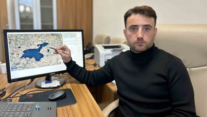 Doç. Dr. Alkan, Van depremine ilişkin önemli açıklamalarda bulundu