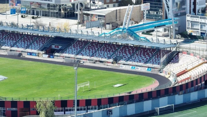 Van'a yeni stadyum ne zaman yapılacak? Milletvekili Uçar sordu, Bakan Bak yanıtladı