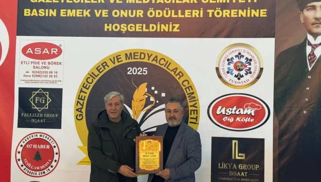 Vanlı gazeteci İshak Kara, yılın gazetecisi ödülüne layık görüldü