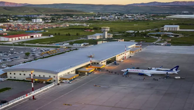 Van - Ankara uçağında bomba alarmı!