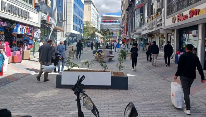 Sanat Sokağı esnafının VASKİ isyanı