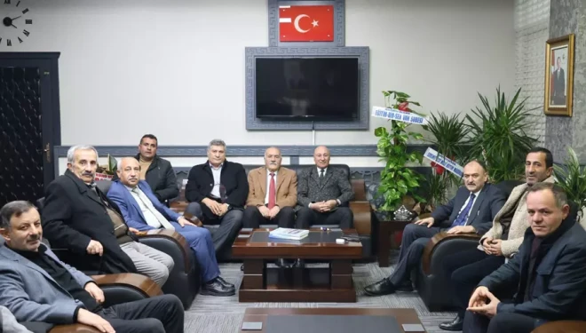 MHP Van İl Teşkilatından İl Milli Eğitim Müdürüne Hayırlı Olsun ziyareti