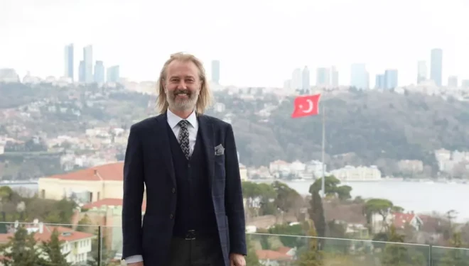 Münir Üstün Van’da okurlarıyla buluşacak