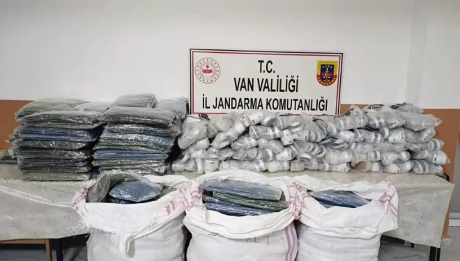 Van’da 4,1 milyon TL değerinde kaçak eşya ele geçirildi